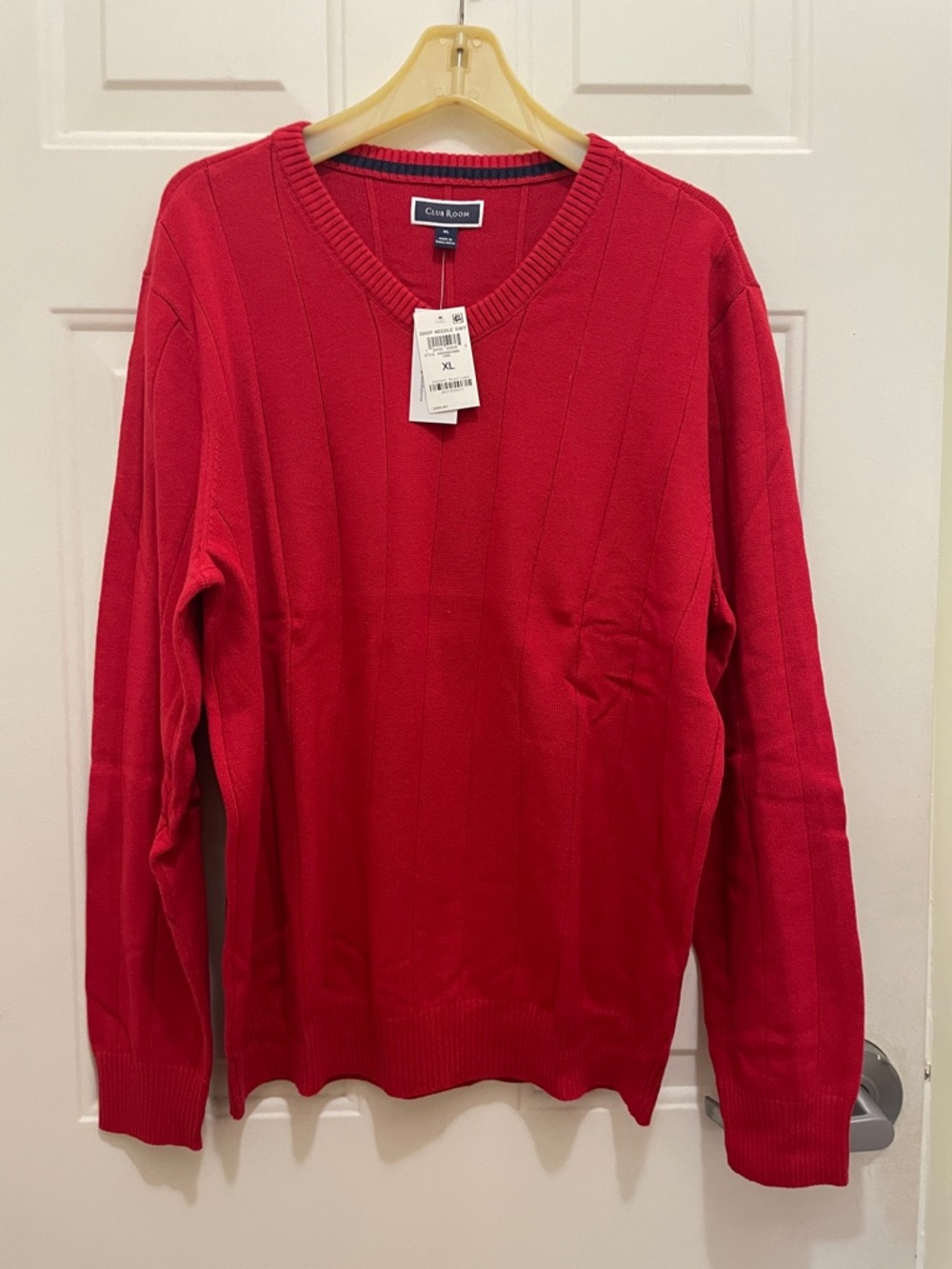 Club Room XL 100% cotton Bright Red V-Neck Sweater for Men
